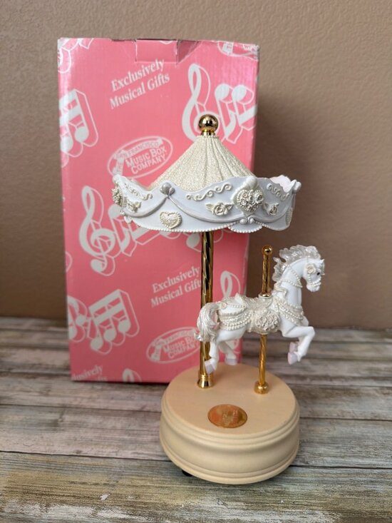 San Francisco Music Box Co Other - 1994 San Francisco Music Box Chantilly Carousel Horse Plays Beauty & Beast NEW